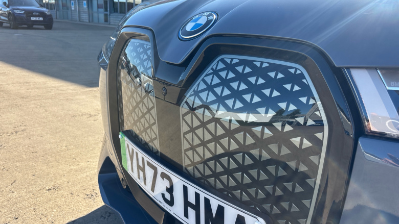 BMW iX 455kW M60 111.5kWh 5dr Auto Electric Estate